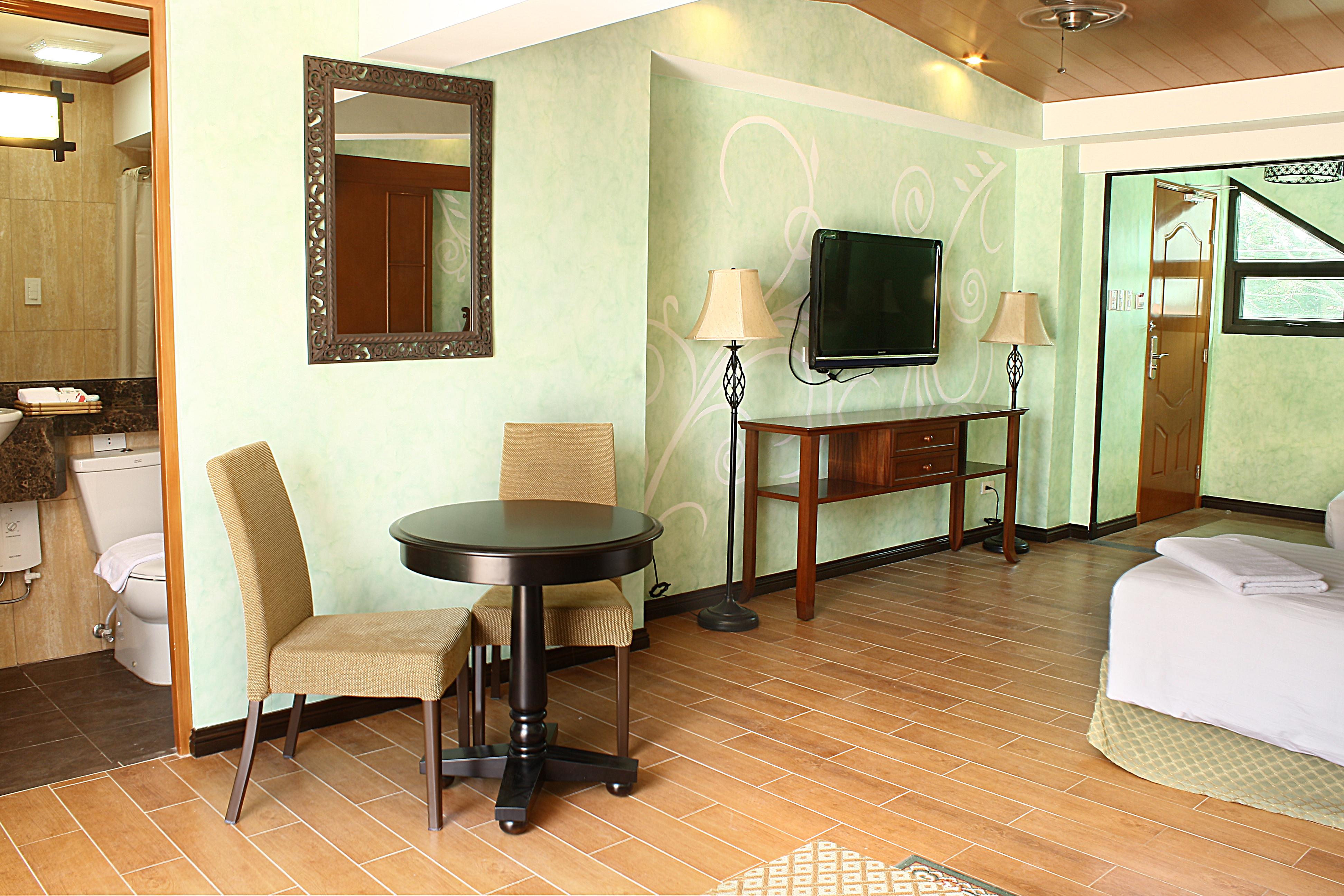 טגאיטאי Lee Boutique Hotel Tagaytay מראה חיצוני תמונה