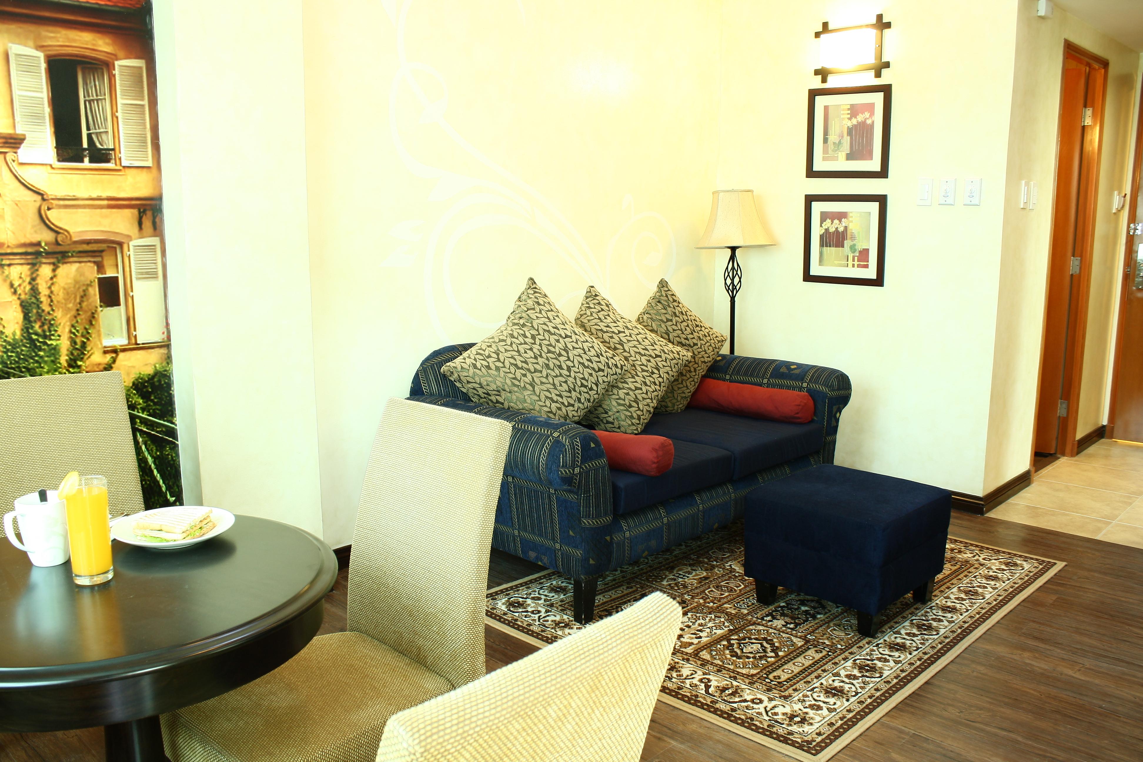 טגאיטאי Lee Boutique Hotel Tagaytay מראה חיצוני תמונה